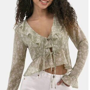 No Boundaries Medium Ruffle Top, Women's